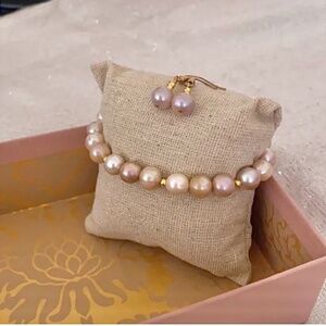 🪞 NEW authentic cultured pearl brilliant nudes luminous bracelet earrings set